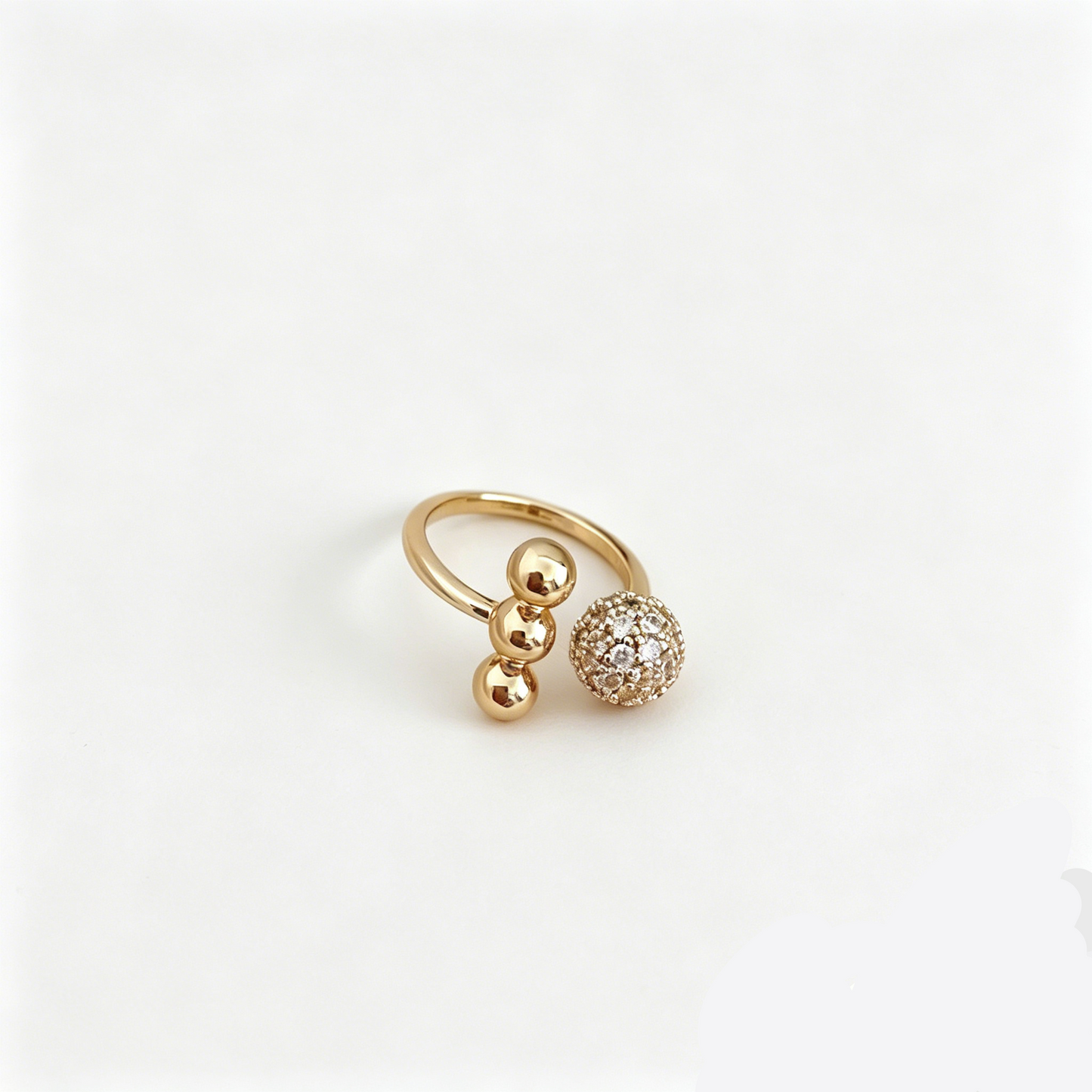 Elara Bond Géo Hollow Geometric Statement Ring