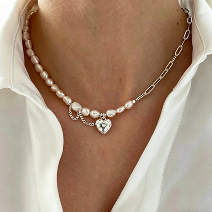 ElaraBond  Amoré Pearl Heart Pendant Necklace