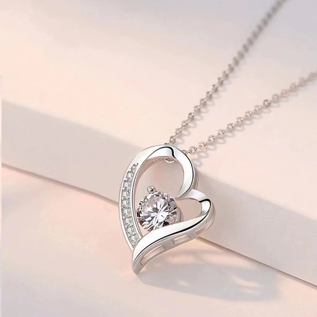 ElaraBond Amore Heart Pendant Necklace
