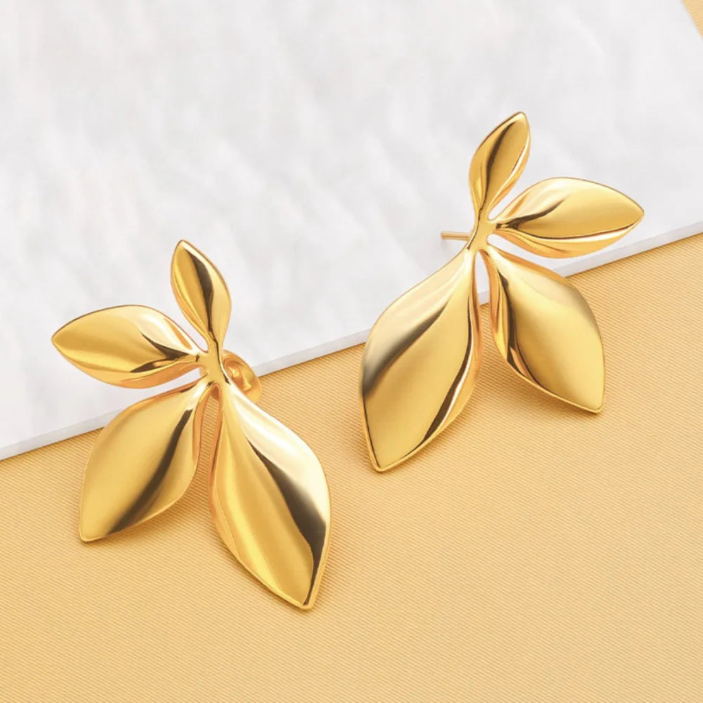 ElaraBond Floréal Gold Petal Stud Earrings